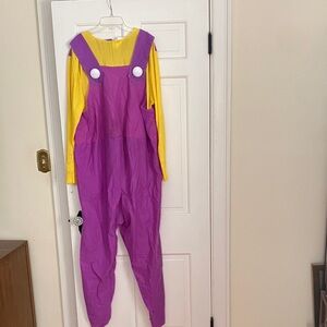 Wario Super Mario Costume